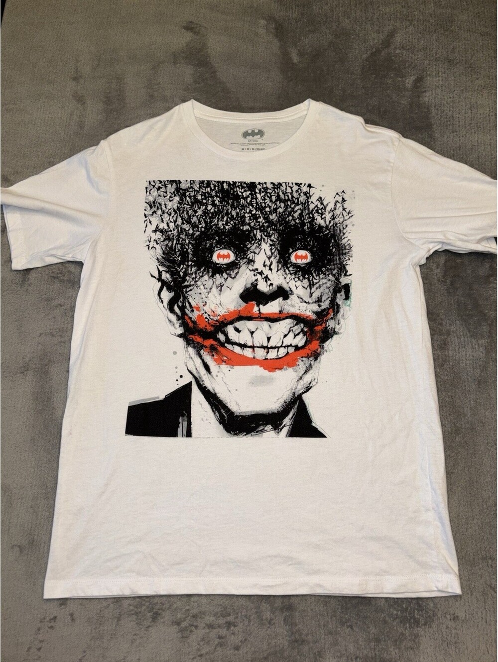 Joker Graphic Tee DC Comics Smile White Mens Medium Comic Dark Batman Men Women